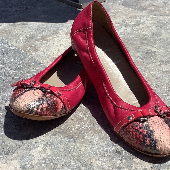 AGL Toe Cap Flats - Picture 6 of 7